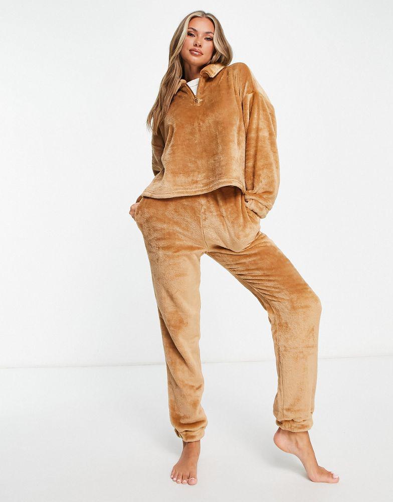 ASOS DESIGN lounge super soft fleece zip up sweat & jogger set in caramel商品第1张图片规格展示