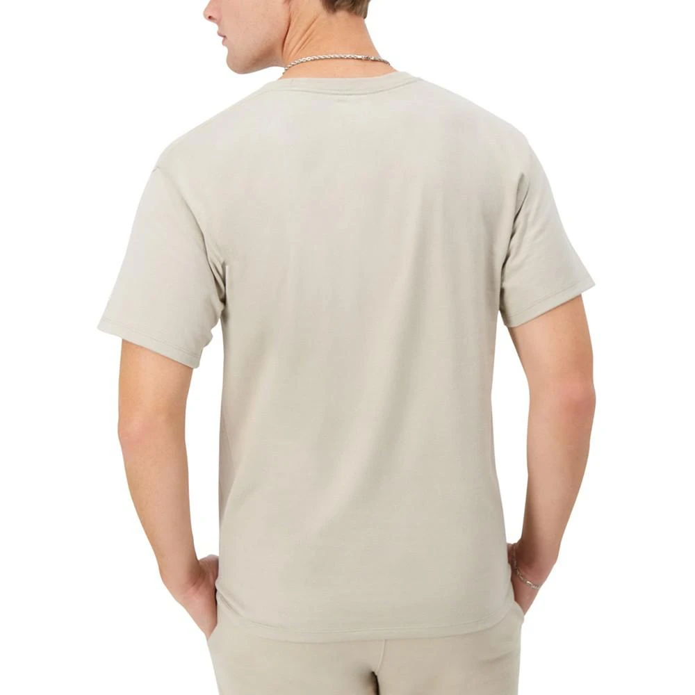 商品CHAMPION|Men's Classic Standard-Fit Logo Graphic T-Shirt,价格¥183,第2张图片详细描述