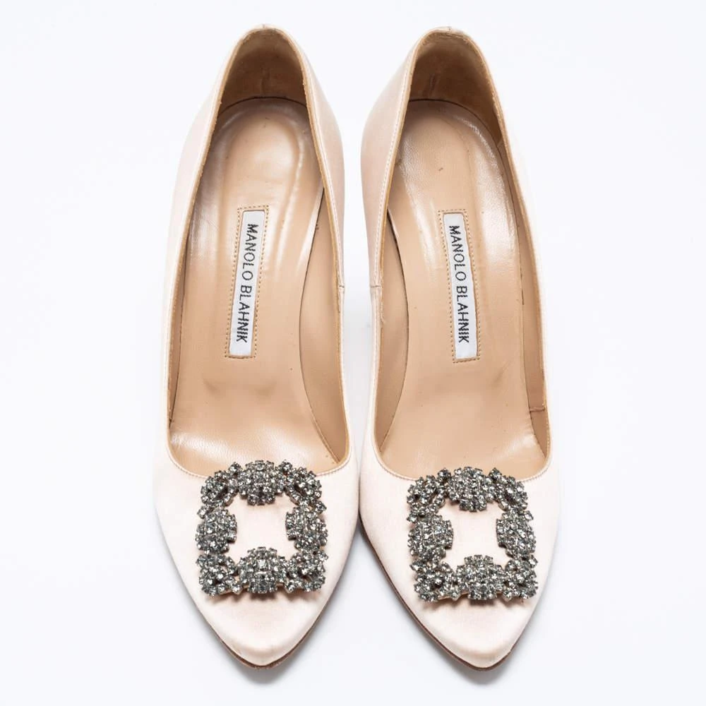 商品[二手商品] Manolo Blahnik|Manolo Blahnik Beige Satin Hangisi Pumps Size 38.5,价格¥4311,第3张图片详细描述