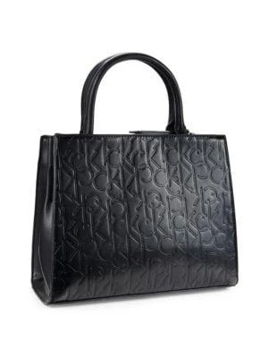 商品Calvin Klein|Edie Logo Embossed Top Handle Bag,价格¥375,第4张图片详细描述