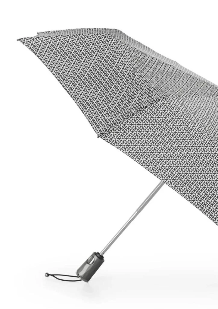 商品Totes|Titan Auto Open/close Umbrella In Nordic Status,价格¥391,第2张图片详细描述