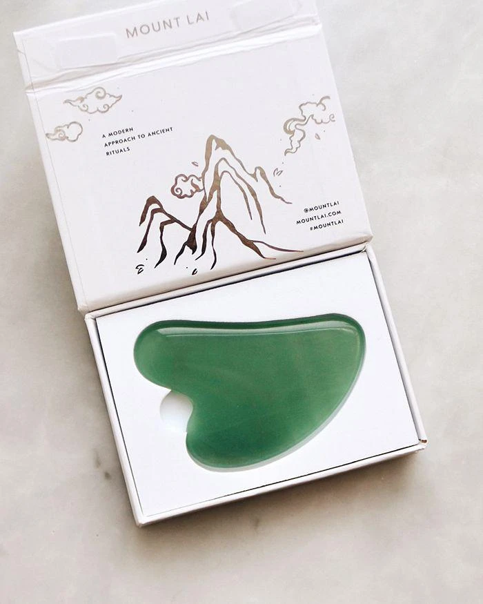 商品Mount Lai|The Jade Gua Sha Facial Lifting Tool,价格¥225,第4张图片详细描述