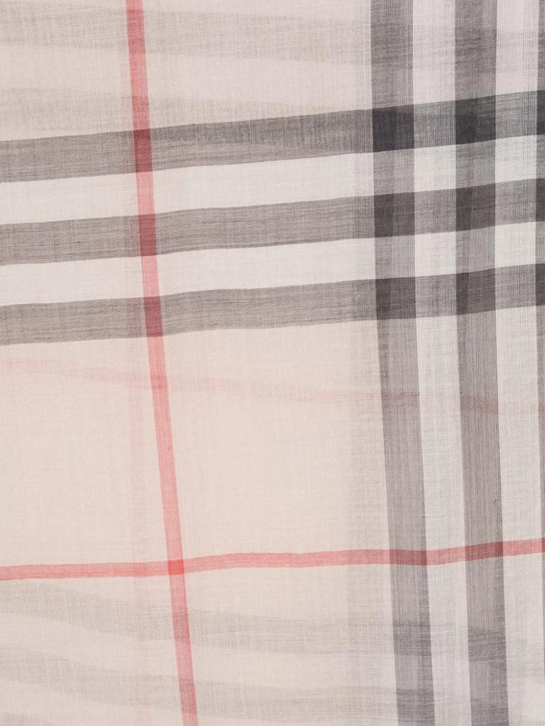 商品Burberry|BURBERRY - Giant Check Wool And Silk Blend Scarf,价格¥3415,第2张图片详细描述