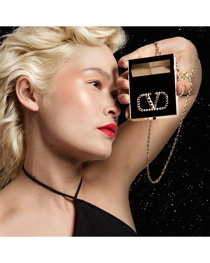 商品Valentino|Limited Edition Go-Clutch Highlighter & Mini Lipstick,价格¥1749,第5张图片详细描述