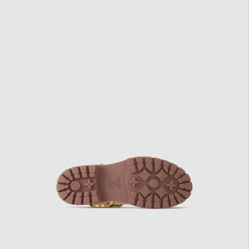 商品Louis Vuitton|【预售3-7天】LV/路易威登 男士米色小牛皮靴子,价格¥22439,第4张图片详细描述