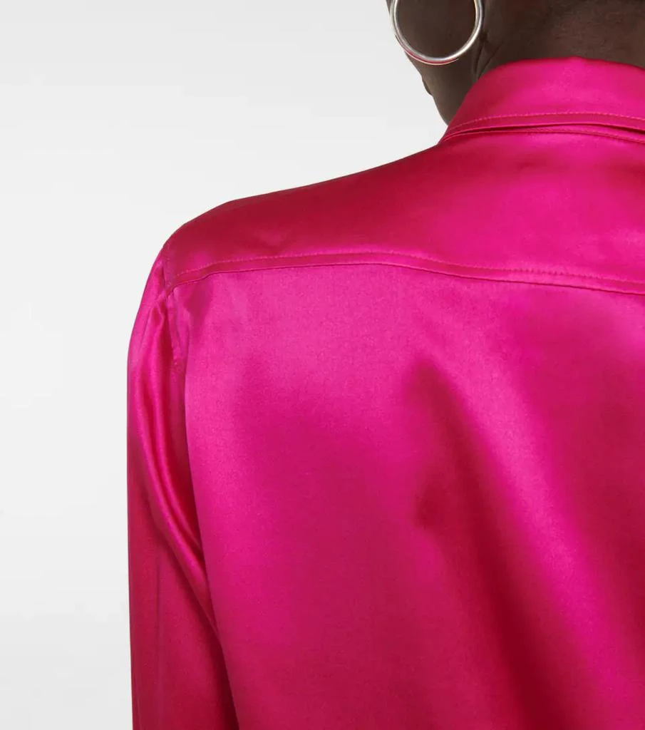 Silk crêpe blouse 商品