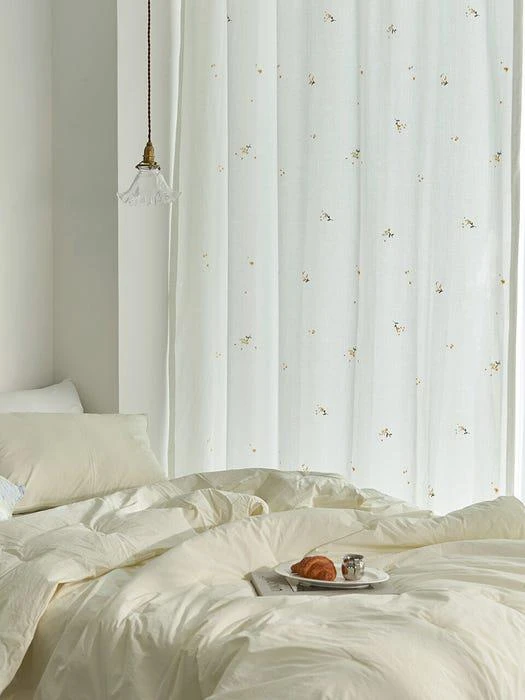 商品DECOVIEW|Floral Garden Embroidered Curtain,价格¥567,第3张图片详细描述