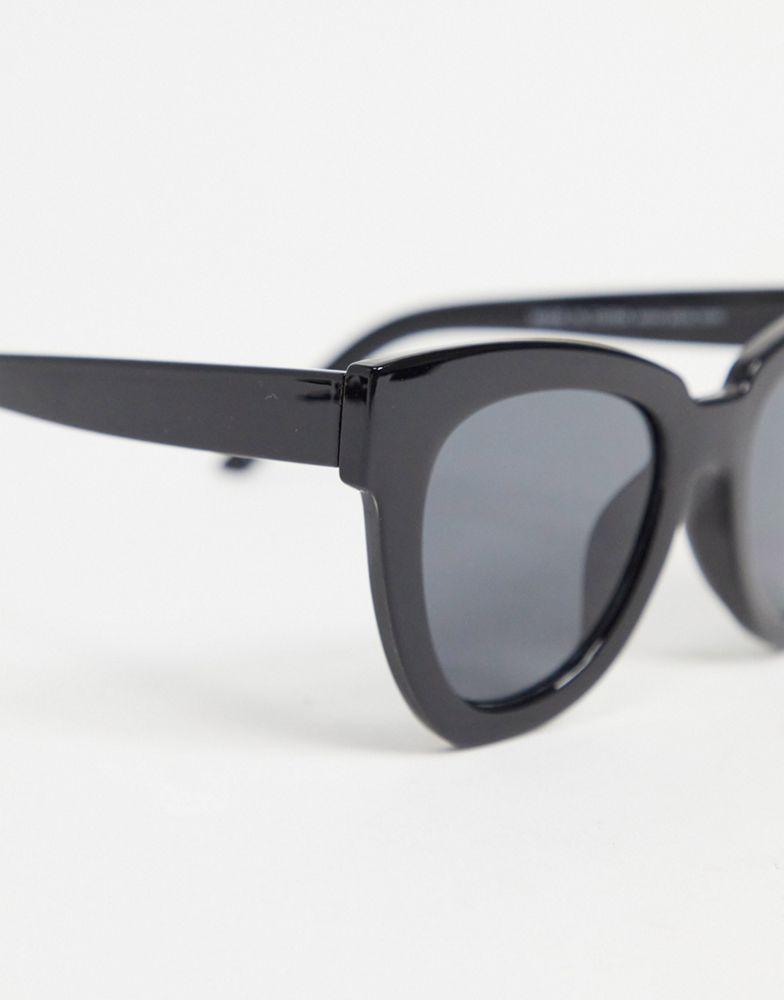 ASOS DESIGN frame chunky flare cat eye sunglasses in shiny black - BLACK商品第4张图片规格展示