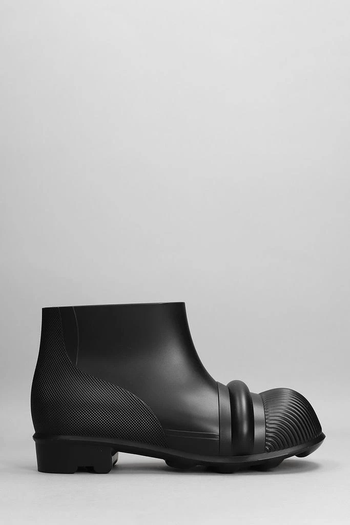 商品Loewe|Loewe Ankle Boots In Black Rubber/plasic,价格¥2175,第1张图片
