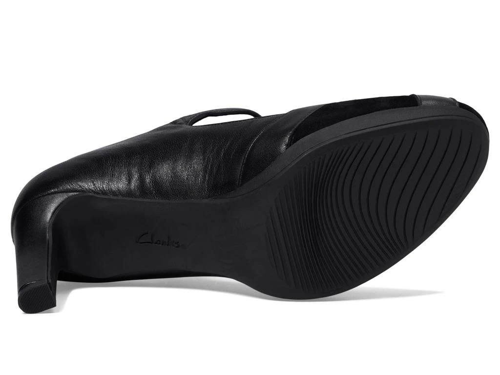商品Clarks|Ambyr Light,价格¥601,第3张图片详细描述