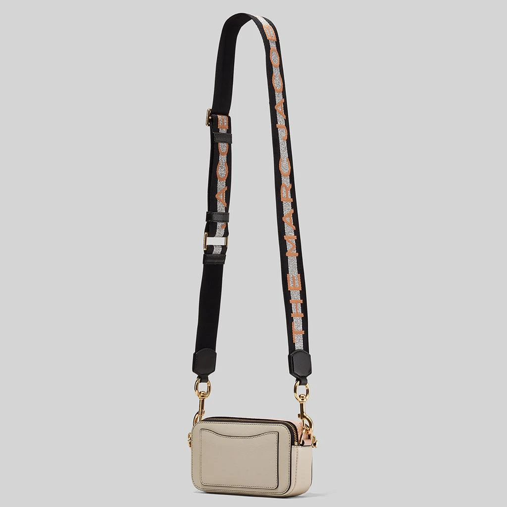 商品Marc Jacobs|Marc Jacobs Women's Snapshot Marc Jacobs Bag - New Dust Multi,价格¥2143,第3张图片详细描述