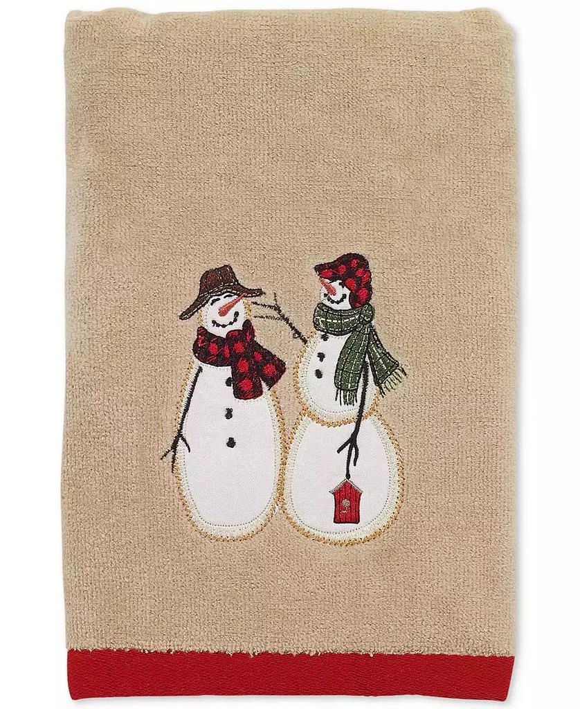商品Avanti|Snowman Gathering Holiday 2-Pc. Fingertip Towel Set, 11" x 16",价格¥105,第1张图片