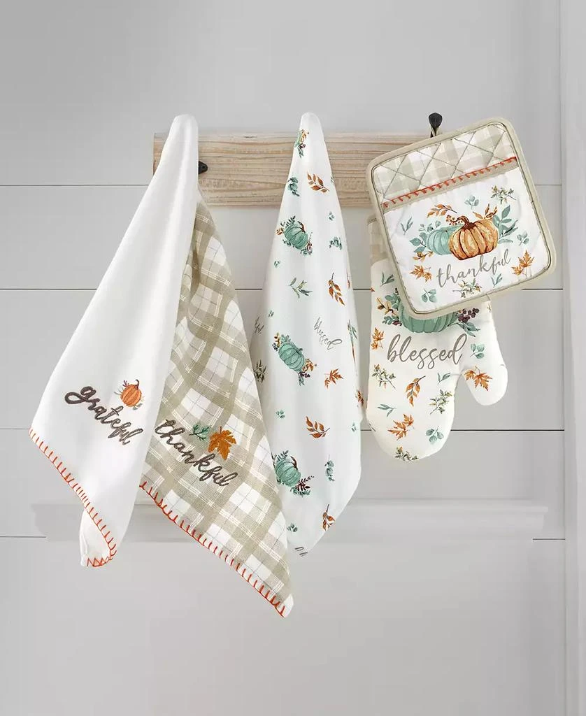 商品Avanti|Grateful Patch 3 Piece Kitchen Towels,价格¥116,第3张图片详细描述