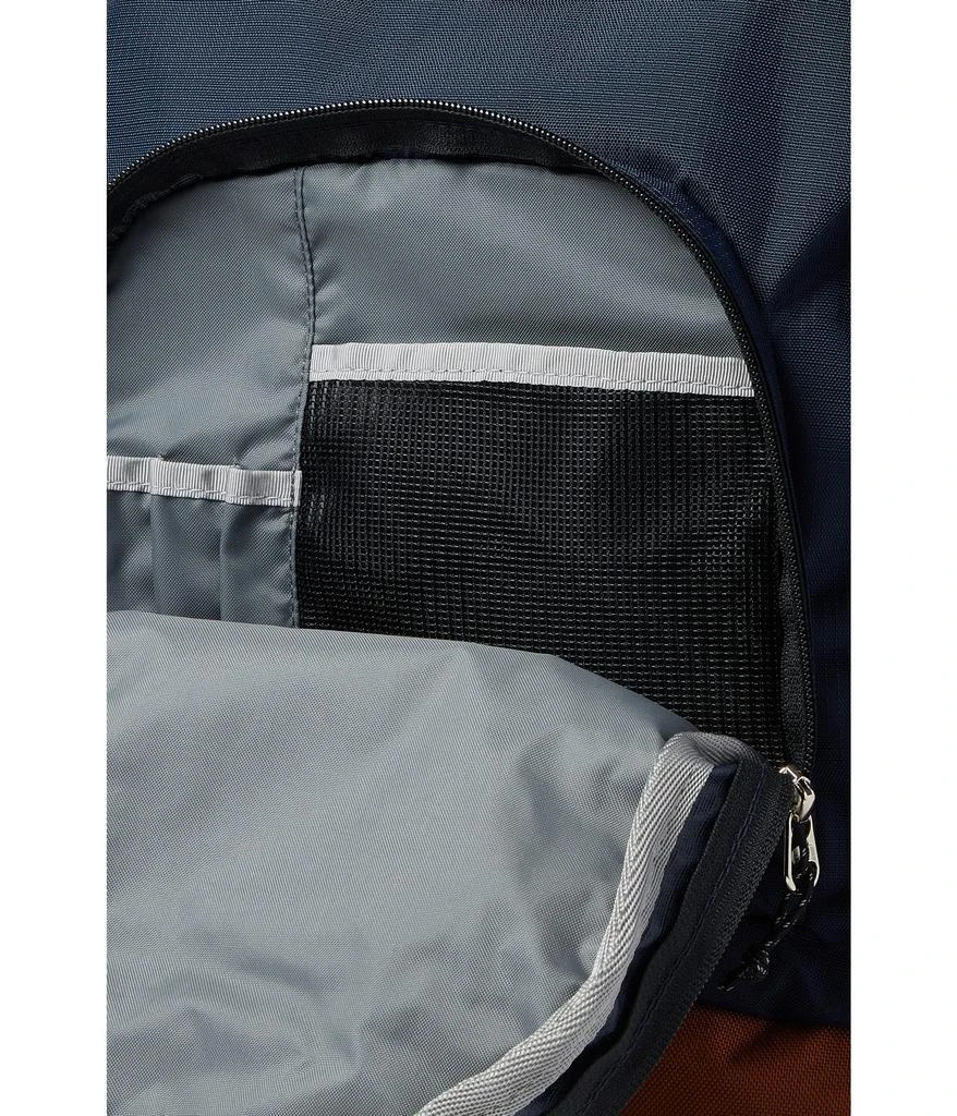 商品L.L.BEAN|Mountain Classic School Backpack,价格¥482,第4张图片详细描述