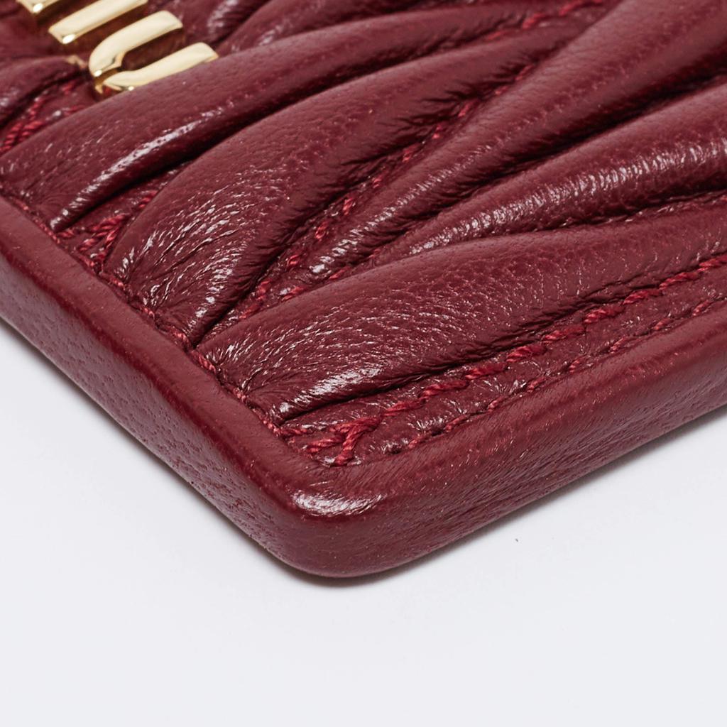 Miu Miu Burgundy Matelassé Leather Card Case商品第9张图片规格展示