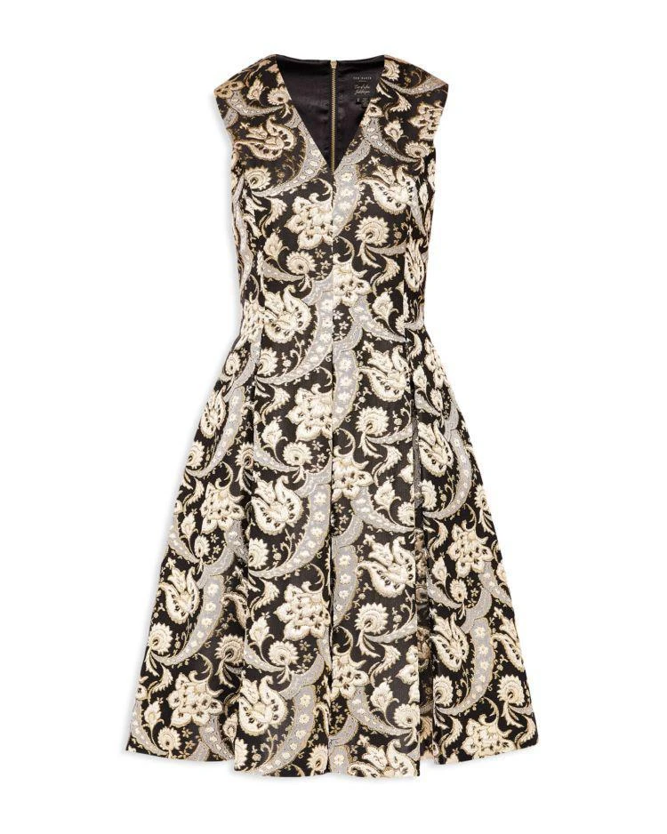 商品Ted Baker London|Ted Baker Jami Ornate Paisley V-Neck Dress,价格¥1762,第5张图片详细描述