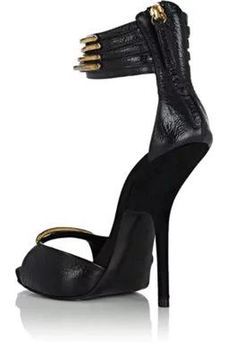 商品Giuseppe Zanotti|Embellished Leather Sandals,价格¥4085,第3张图片详细描述