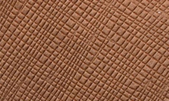 Embossed Dress Shoe 商品