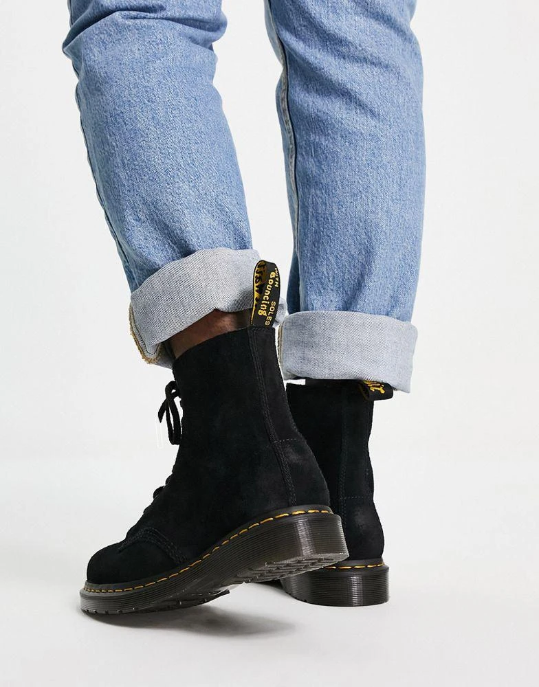 商品Dr. Martens|Dr Martens 1460 Pascal 8 eye boots in black suede,价格¥1338,第3张图片详细描述