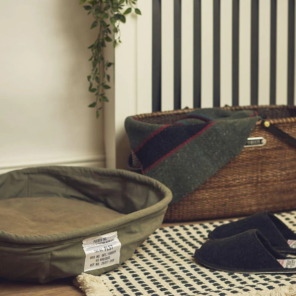 商品Puebco|Puebco Small Vintage Tent Fabric Pet Bed,价格¥478,第5张图片详细描述