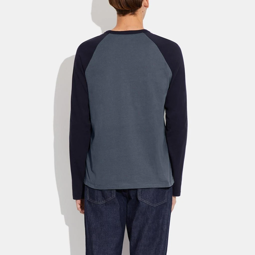 商品Coach|Coach Outlet Coach X Peanuts Raglan Long Sleeve Shirt,价格¥855,第2张图片详细描述