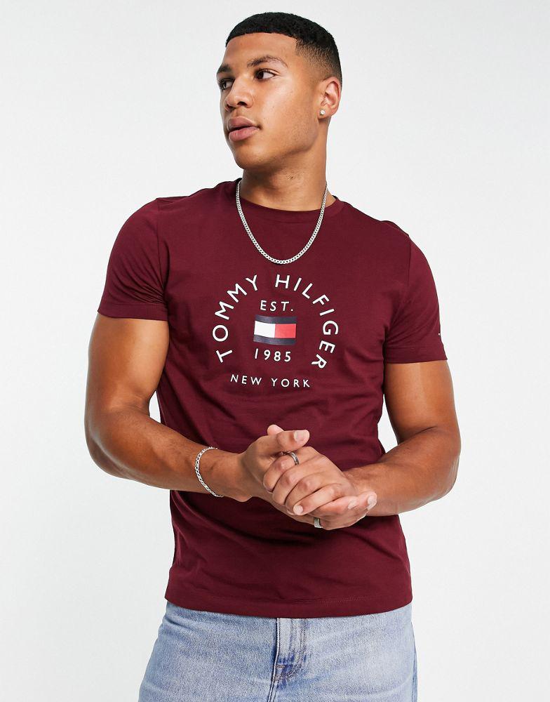Tommy Hilfiger flag arch logo cotton t-shirt in burgundy商品第1张图片规格展示