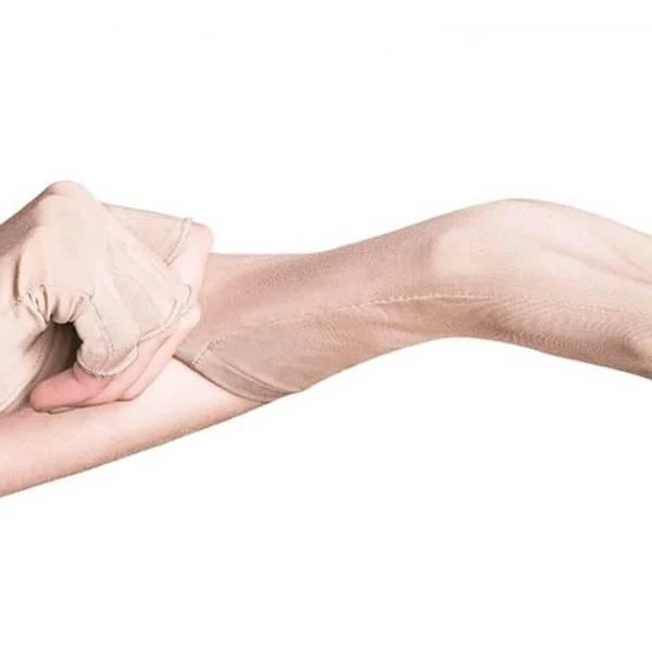 商品iluminage|Iluminage Skin Rejuvenating Gloves with Anti-Aging Copper Technology - M/L,价格¥362,第3张图片详细描述