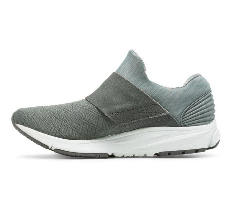 商品New Balance|Women's Rush Slip-On,价格¥208,第2张图片详细描述