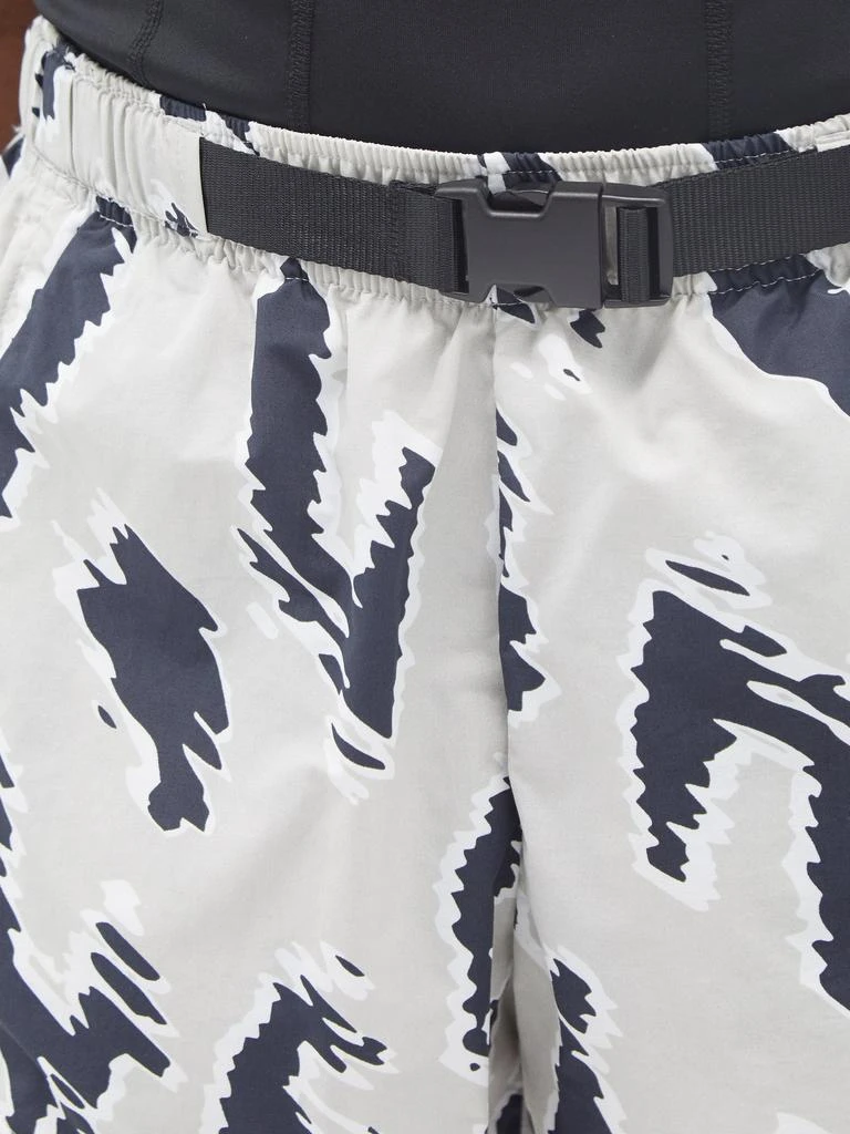 商品Adidas|Printed recycled-shell running shorts,价格¥297,第4张图片详细描述