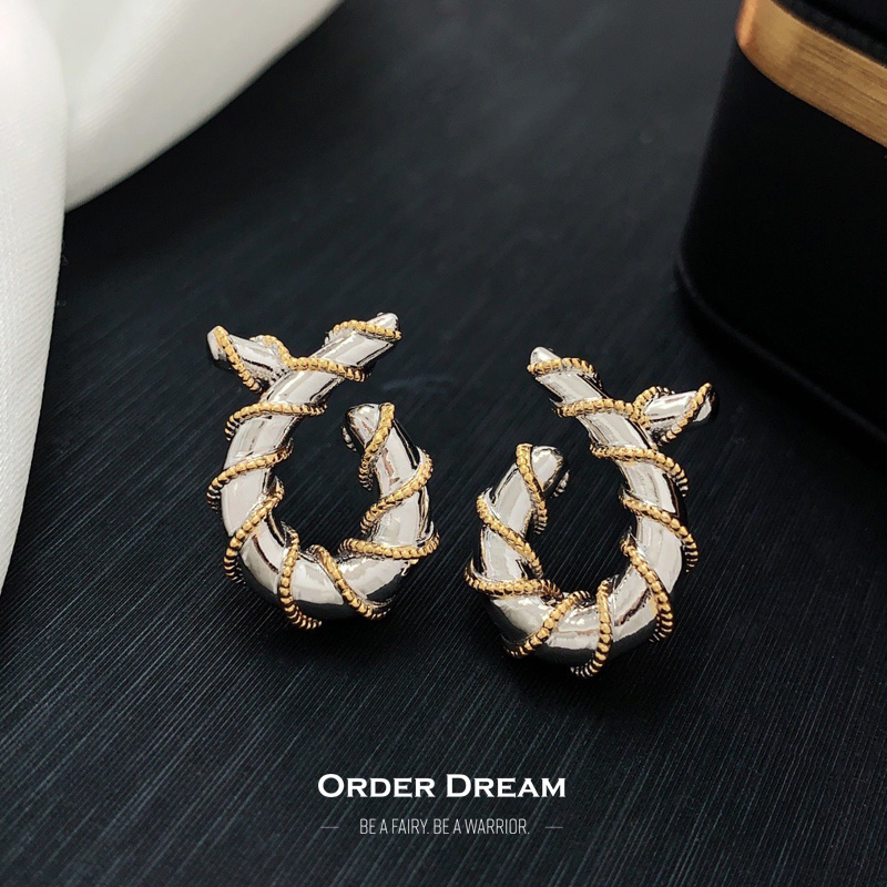 商品[国内直发] Order Dream|18k金鲸鱼🐳耳钉,价格¥1439,第1张图片