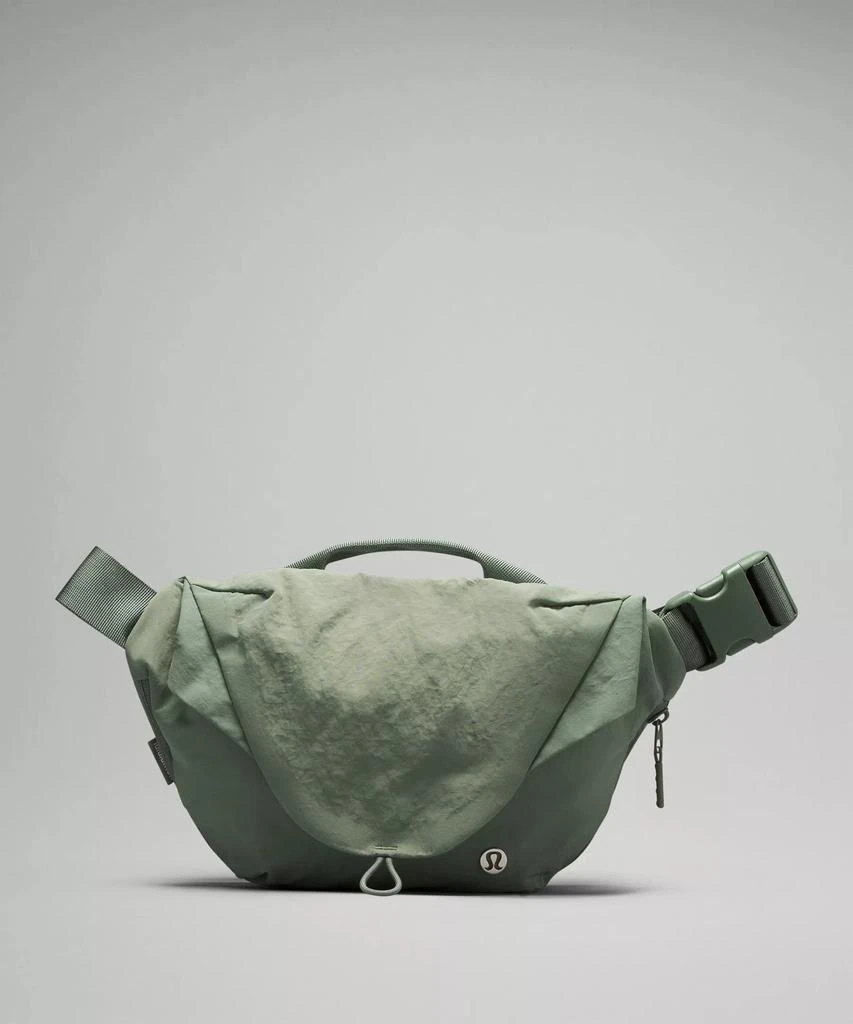 Curved Crossbody Bag 3L 商品