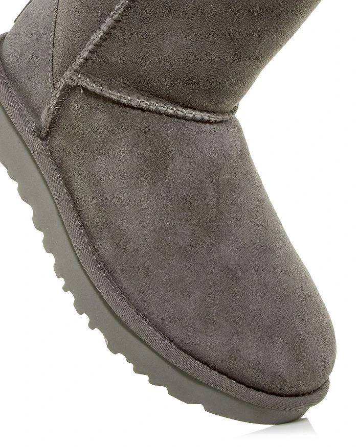 商品UGG|Women's Classic II Tall Shearling Boots,价格¥1470,第4张图片详细描述