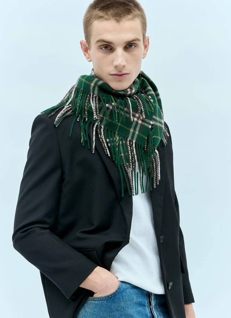 商品Burberry|Check Cashmere Fringed Scarf,价格¥5104,第2张图片详细描述