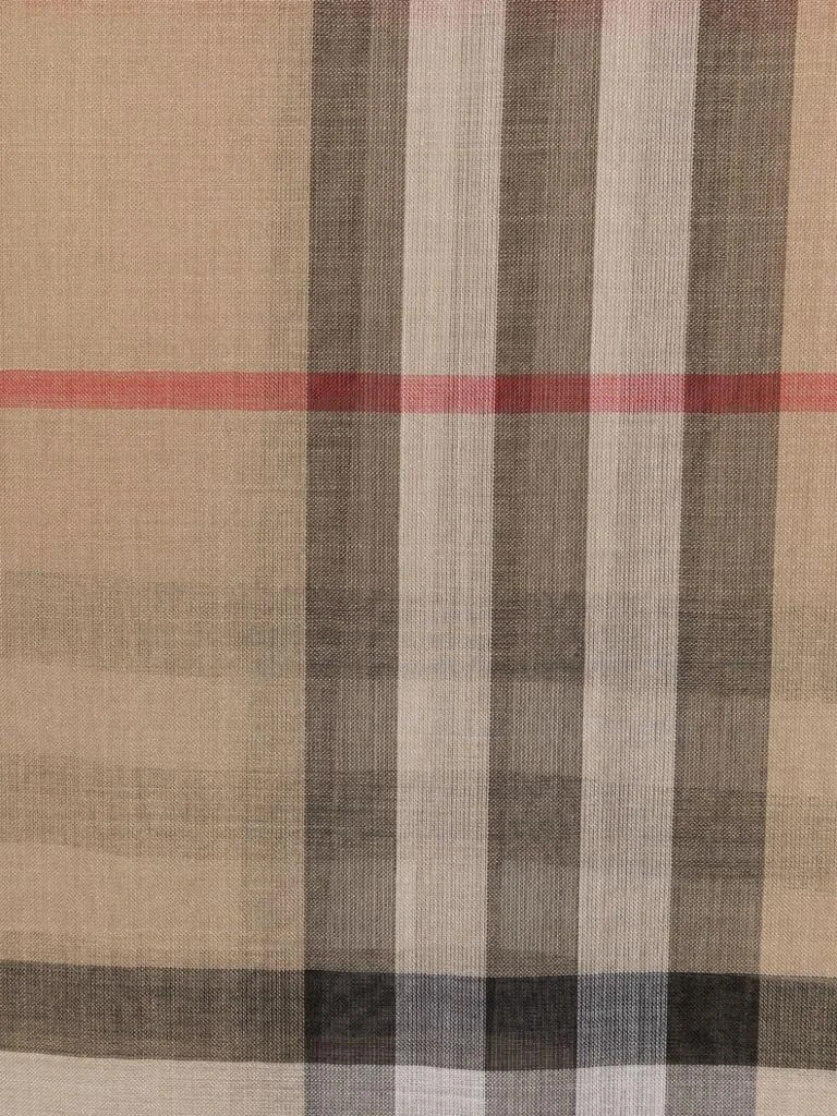 商品Burberry|BURBERRY - Giant Check Wool And Silk Blend Scarf,价格¥3416,第2张图片详细描述