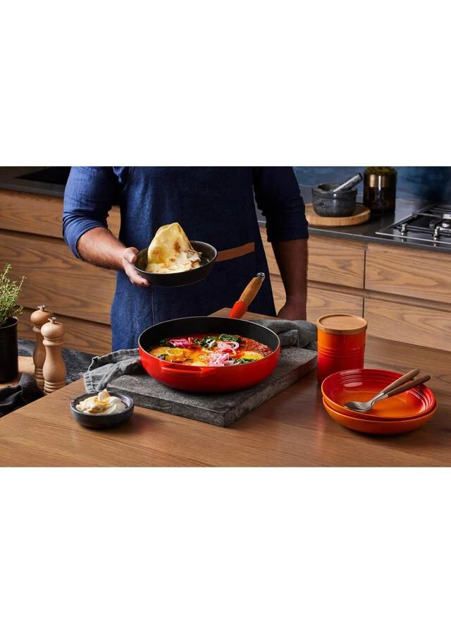 商品Le Creuset|Signature cast iron 28cm saute pan cerise,价格¥2149,第4张图片详细描述