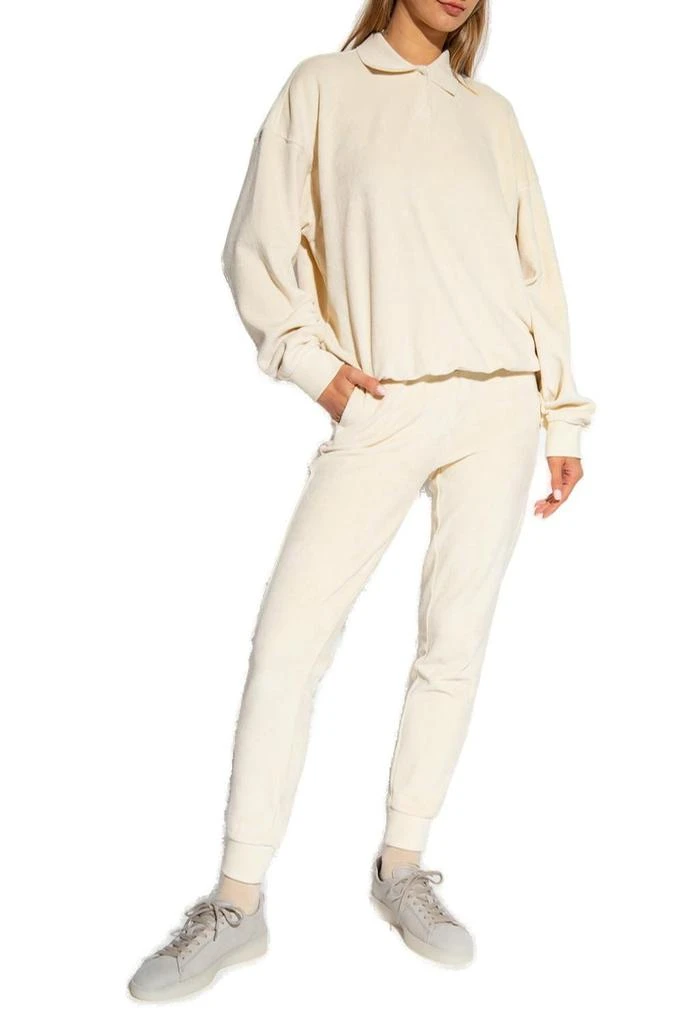 商品Essentials|Fear Of God Essentials Logo Patch Velour Sweatpants,价格¥724,第4张图片详细描述