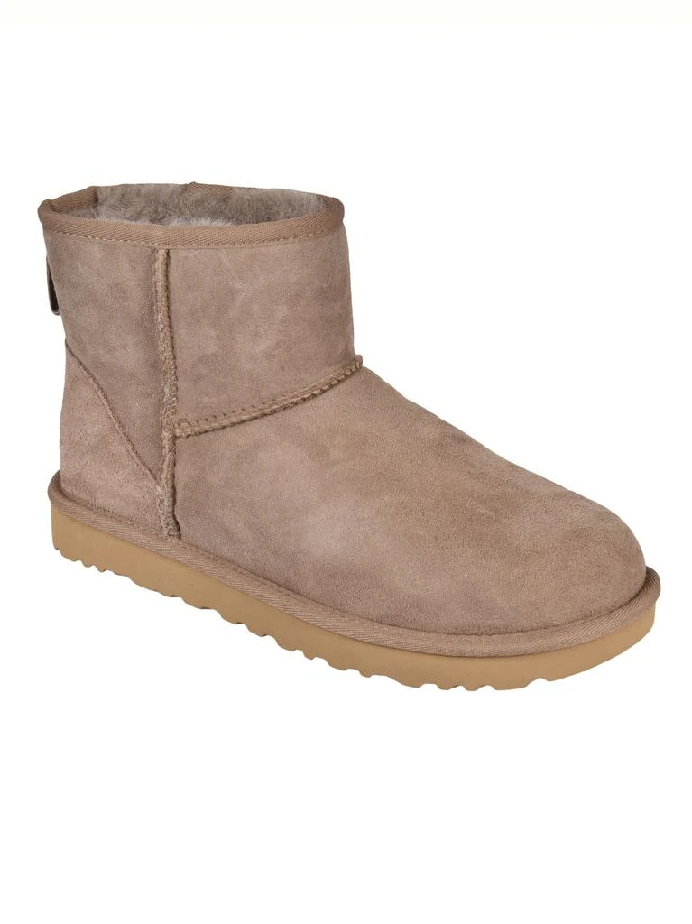 商品UGG|UGG Classic Mini Boots,价格¥1605,第2张图片详细描述