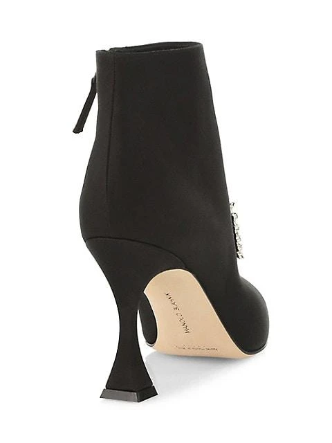 商品Manolo Blahnik|Cantita 90 Embellished Buckle Satin Booties,价格¥4506,第3张图片详细描述