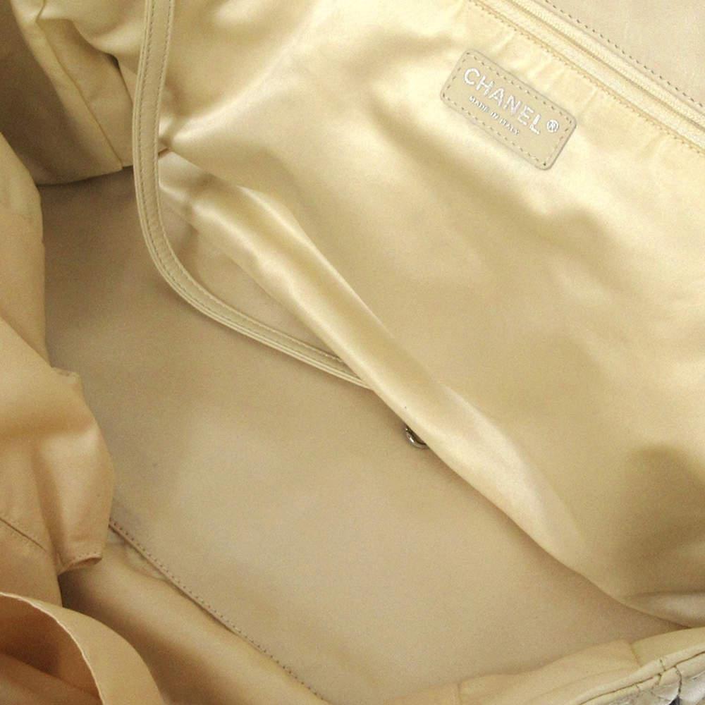 Chanel White Matelasse Reissue East West Tote Bag商品第5张图片规格展示