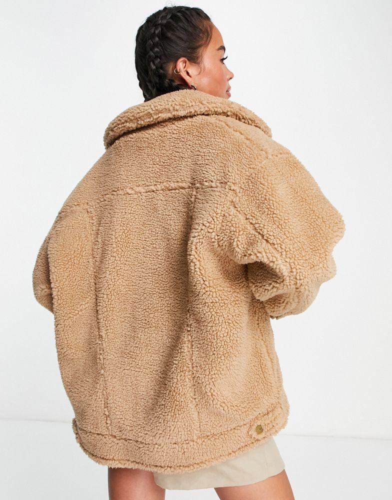 UGG Frankie sherpa trucker jacket in camel商品第2张图片规格展示