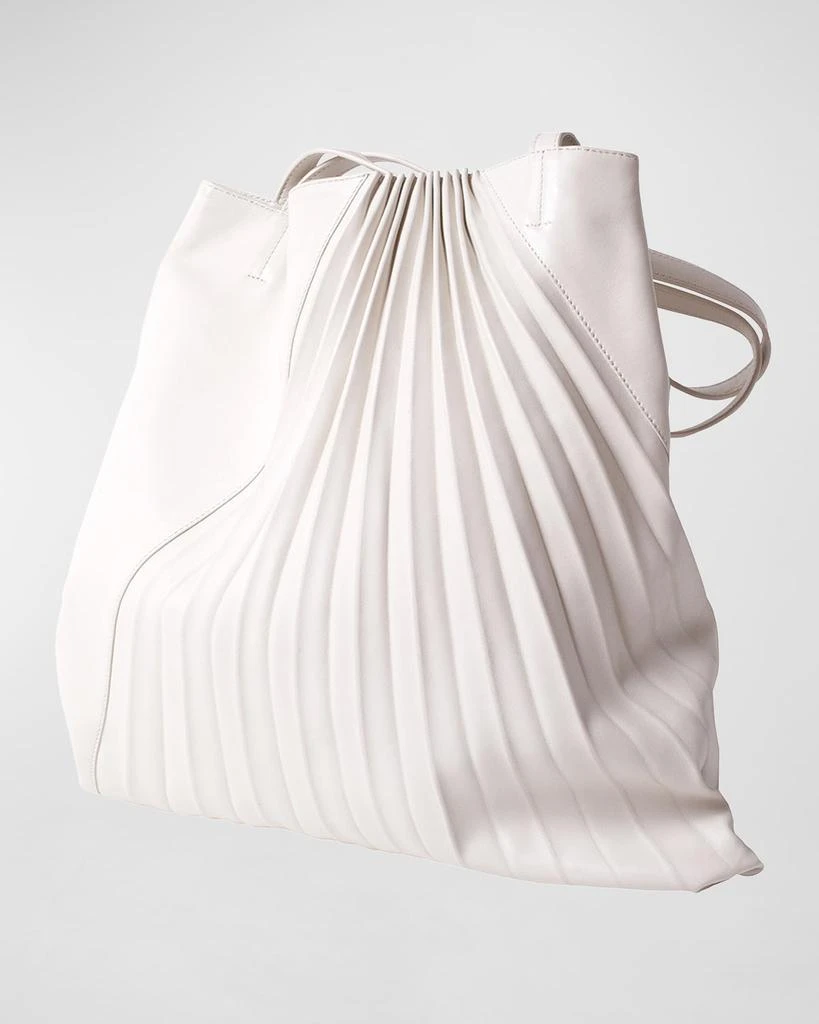 商品Sabrina Zeng|Chiaroscuro Pleated Lambskin Tote Bag,价格¥4304,第3张图片详细描述