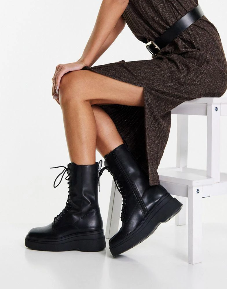 商品Vagabond|Vagabond Carla lace front flatform boots in black leather,价格¥1118,第2张图片详细描述