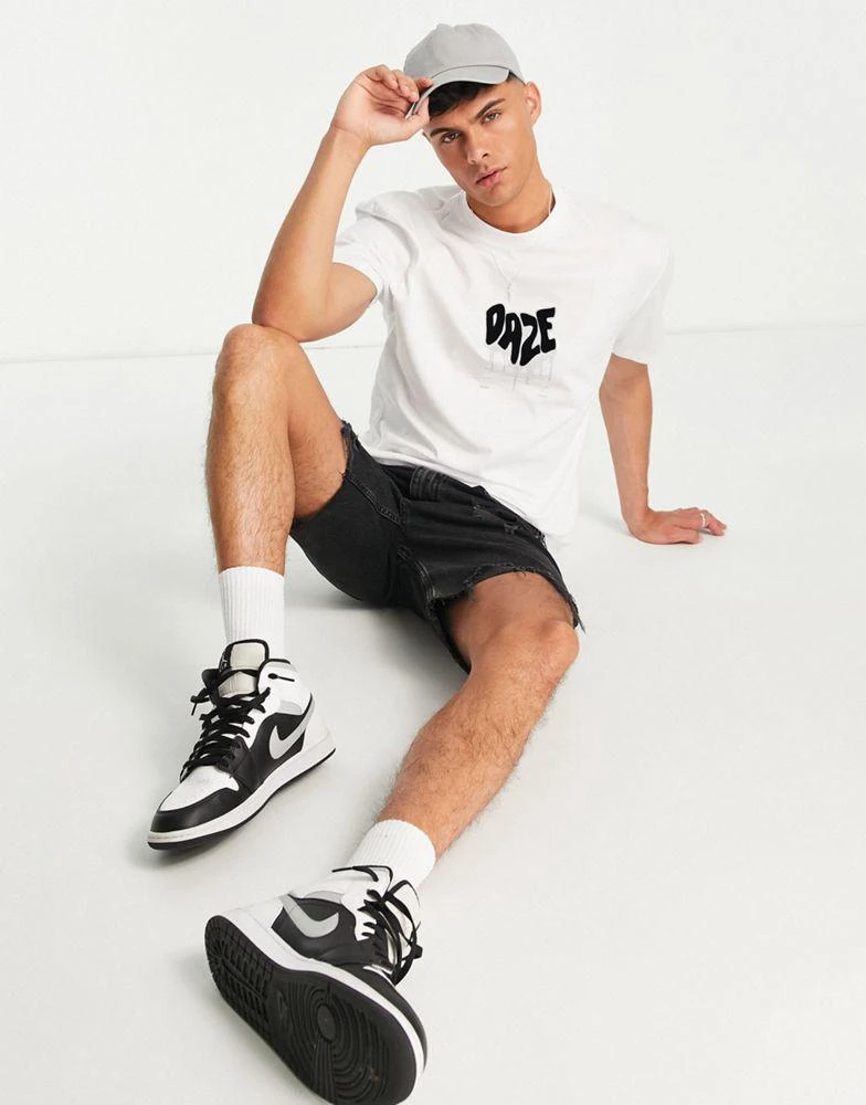 商品River Island|River Island daze print t-shirt in white,价格¥197,第4张图片详细描述