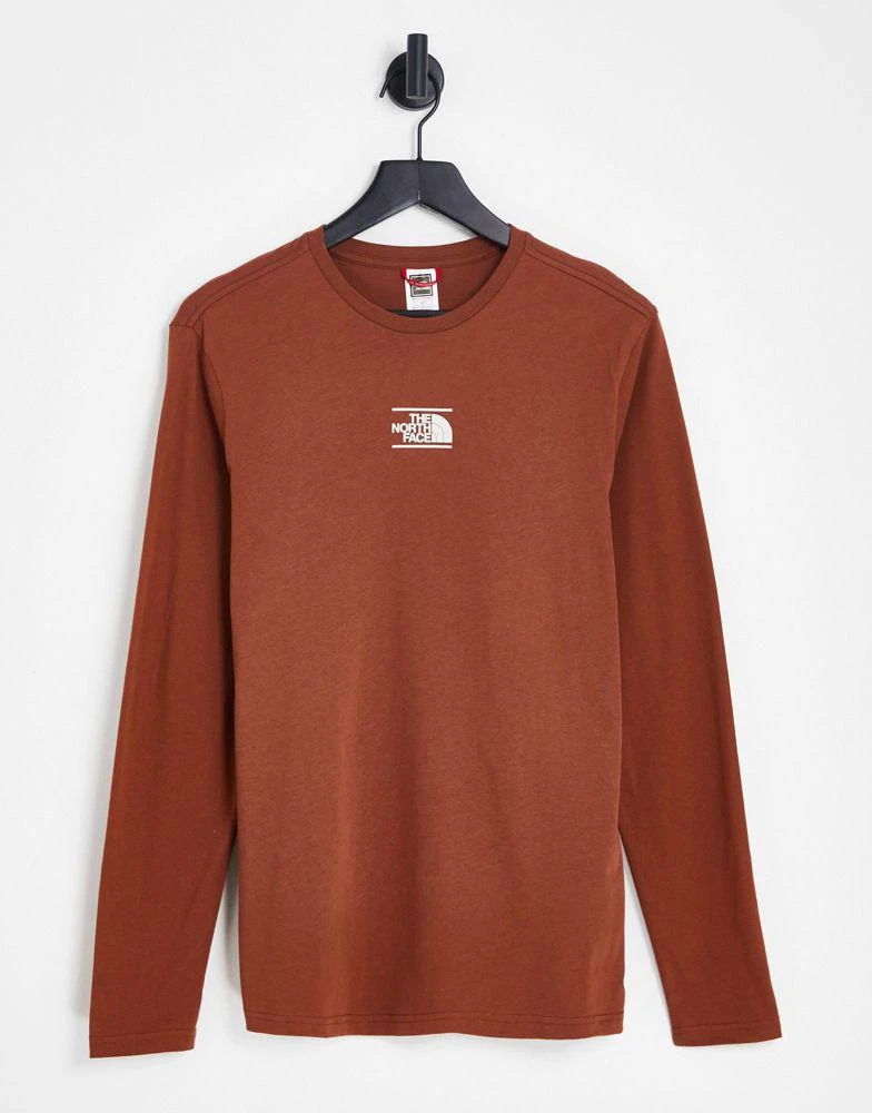 商品The North Face|The North Face Center Dome long sleeve t-shirt in brown Exclusive at ASOS,价格¥204,第1张图片