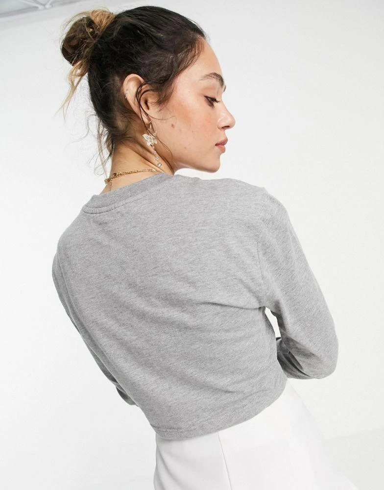 商品Vans|Vans Davie ruched long sleeve crop t-shirt in grey,价格¥172,第2张图片详细描述