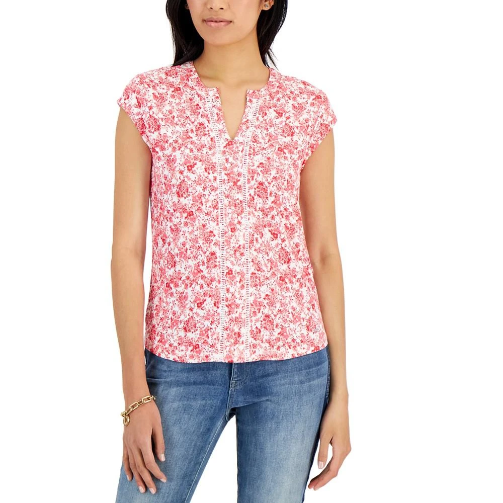 商品Tommy Hilfiger|Women's Lattice Floral-Print Top,价格¥445,第1张图片