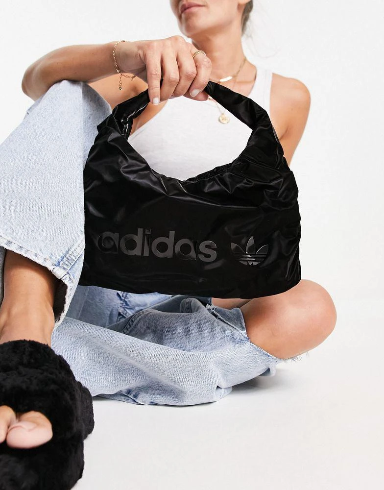商品Adidas|adidas Originals mini satin shoulder bag in black,价格¥198,第2张图片详细描述
