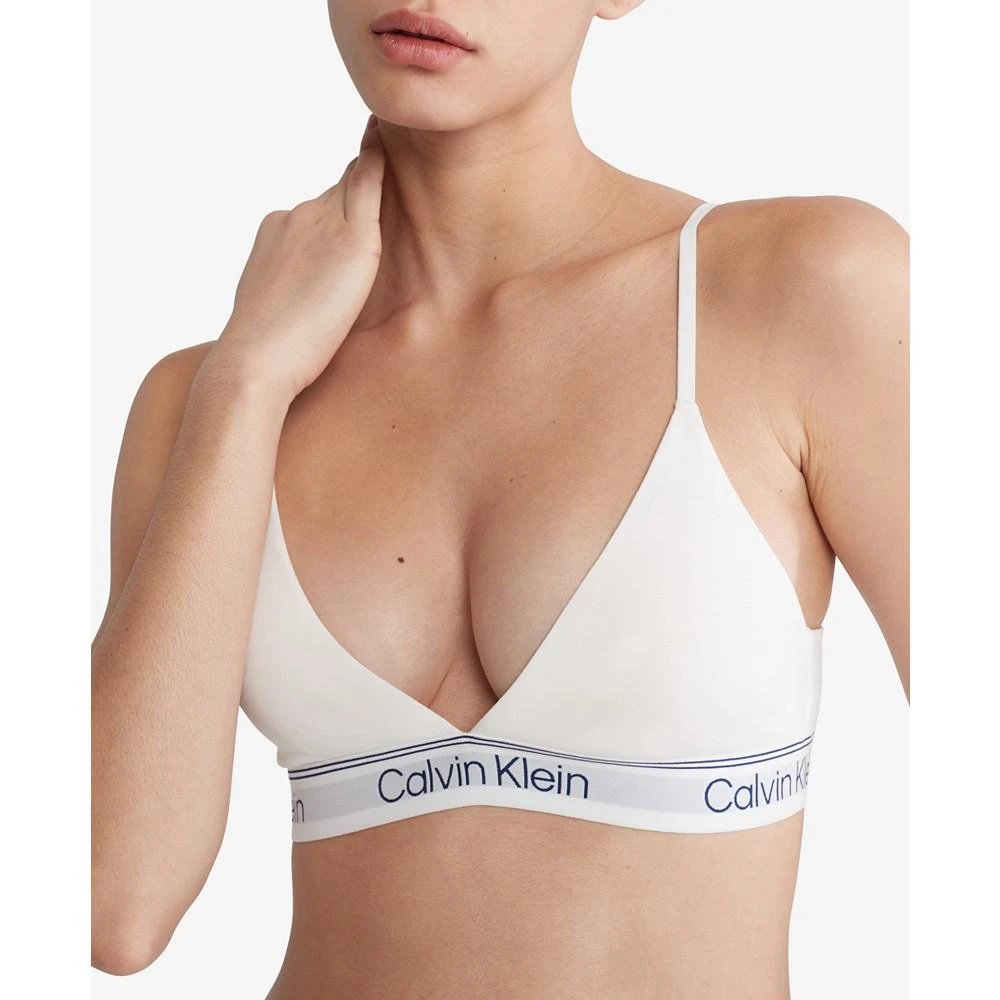 商品Calvin Klein|Women's Athletic Lightly Lined Triangle Bralette QF7186,价格¥191,第4张图片详细描述
