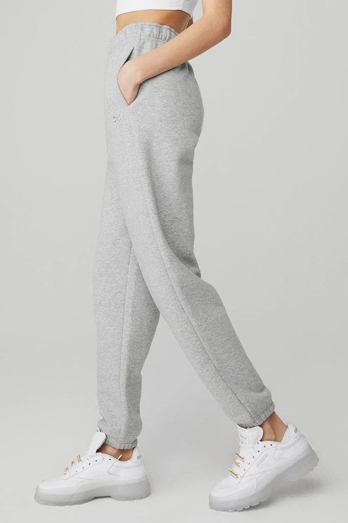 商品Alo|Accolade Sweatpant - Athletic Heather Grey,价格¥959,第3张图片详细描述