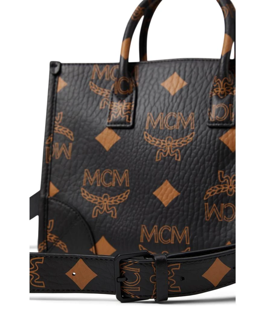 商品MCM|Munchen Maxi Monogrammed VI Tote Small,价格¥5176,第4张图片详细描述